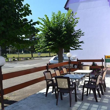 Hotel Restaurant Niemerich Пюлверсхайм Екстериор снимка